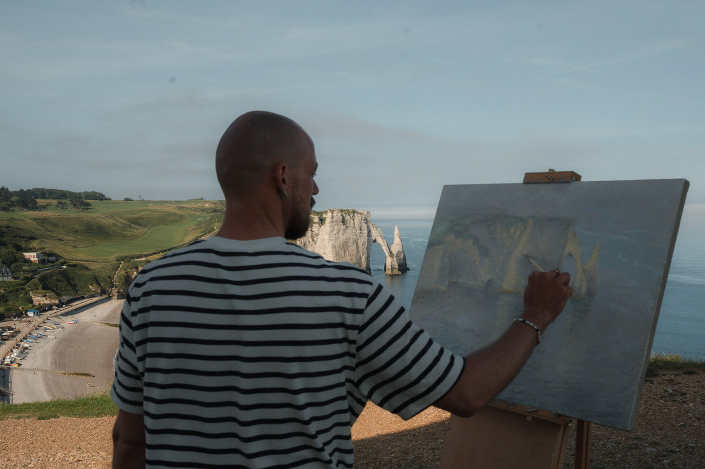 'View of misty cliffs from the hill. Étretat'